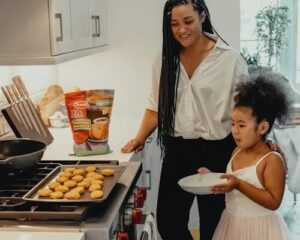 Eating and Mindful Eating